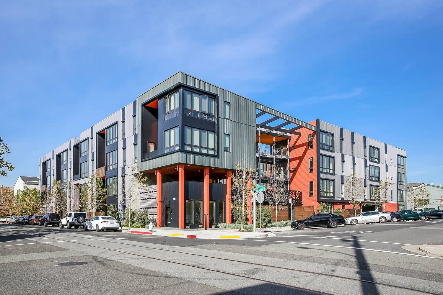 Derby Ave Lofts, Oakland