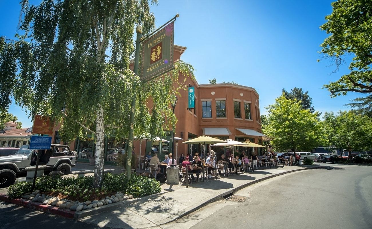 La Fiesta Square II