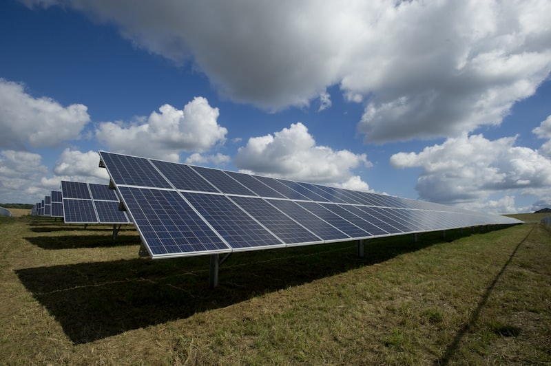 Midwest Wind & Solar